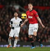 Manchester United welcome midfield duo to end three match losing streak