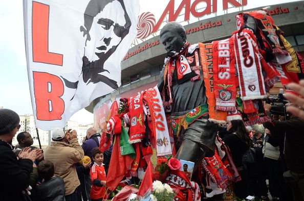 Tributes pour in for Eusebio