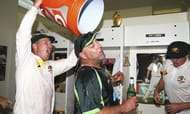 Lehmann enjoying a fun moment with Haddin after The Ashes triumph