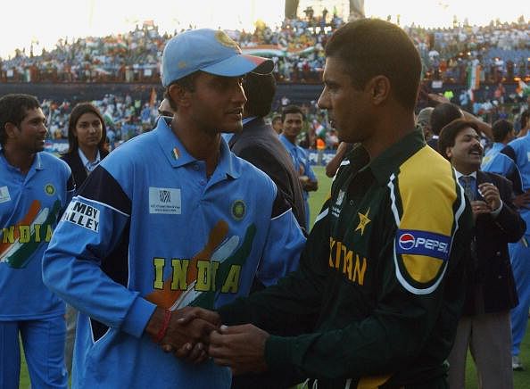 Captain of India Sourav Ganguly shakes hands with Pakistan captain Waqar Younis