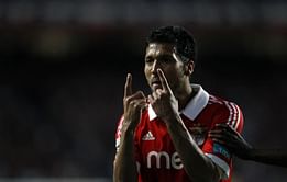 Rumour: Manchester United close in on long-term target, Ezequiel Garay