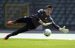 Rumour: Real Madrid set sights on Chelsea's on-loan goalkeeper Thibaut Courtois