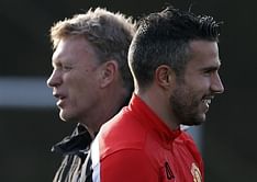 Robin van Persie: David Moyes is the man to lead crisis-hit Manchester United