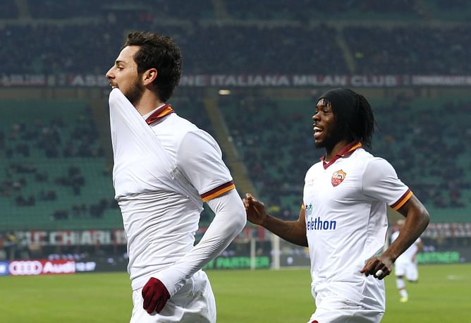 Rumour: Arsenal set sights on Serie A striker, Mattia Destro