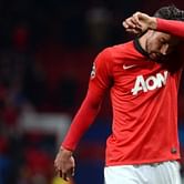 Juventus targeting Manchester United striker Robin van Persie