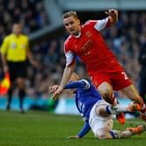 Rumour: Arsenal, Chelsea and Manchester United looking to sign Southampton's Luke Shaw