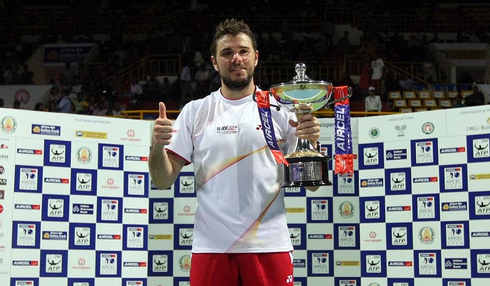 Stanislas Wawrinka with the 2014 Chennai Open trophy