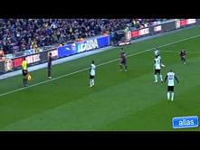 Video: Barcelona tiki-taka almost leads to the best team goal ever scored