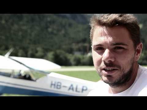 Video: Stanislas Wawrinka goes skydiving