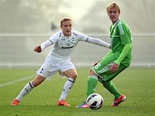 Rumour: Man United and Chelsea to fight for Julian Brandt