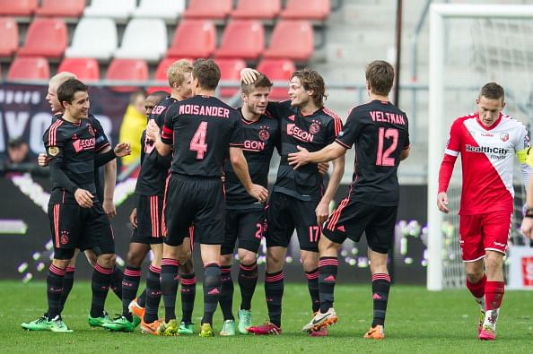 Ajax maintain Dutch league lead despite draw at Utrecht