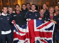 Andy Murray (L) celebrates Great Britain's victory over the USA with the rest of his Davis Cup team