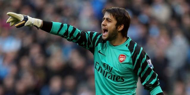 Rumour: Bacary Sagna and Lukasz Fabianski reject new deals at Arsenal