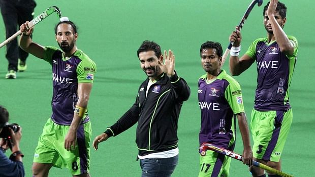 HIL 2014: Delhi Waveriders beat Dabur Mumbai Magicians 5-3 to finish league campaign in style
