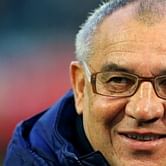 Fulham sack Rene Meulensteen; appoint Felix Magath as replacement