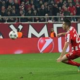 My Manchester United team-mates make it difficult for me: Robin van Persie