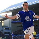 Rumour: Arsenal enter race for right back Seamus Coleman