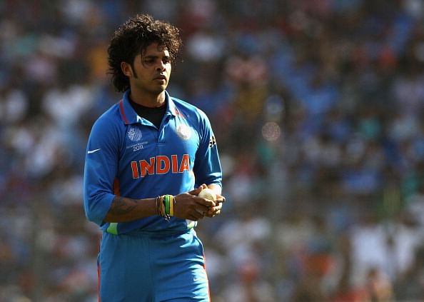 MUMBAI, INDIA - APRIL 02:  Sreesanth of India returns to the top of his mark during the 2011 ICC World Cup Final between India and Sri Lanka at Wankhede Stadium on April 2, 2011 in Mumbai, India.  (Photo by Hamish Blair/Getty Images)