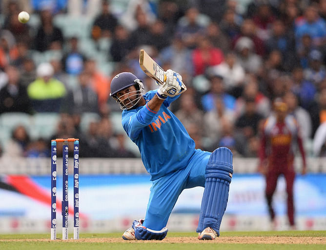 Dinesh Karthik keen to play under Gary Kirsten in IPL