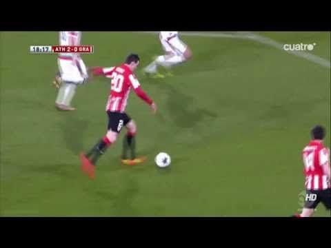 A brilliant top corner goal from Athletic Bilbao's Aritz Aduriz!