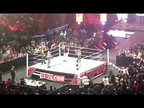 Video: Undertaker helps Cena