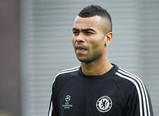 Chelsea's Ashley Cole doubtful for Champions League clash with Galatasaray
