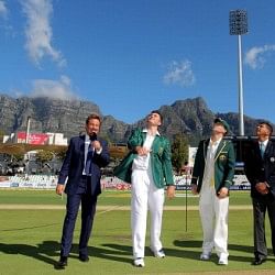 South Africa vs Australia 2014, 3rd Test: Australia bat; Marsh, Siddle and de Kock dropped