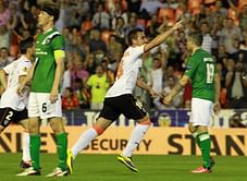 Rumour: Arsenal scout Valencia striker Francisco Alcacer four times