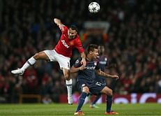 Gary Neville questions David Moyes’ handling of Ryan Giggs