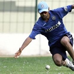 Derbyshire begin the UAE tour with a bang