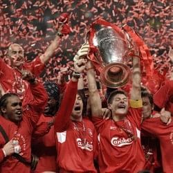 Steven Gerrard: Painting the football world red
