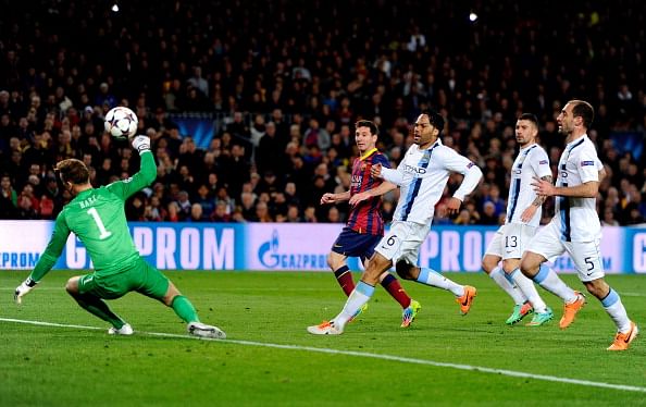 Video: Barcelona 2 - 1 Manchester City - The Catalans ease into the quarters