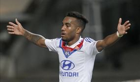 Rumour: Liverpool eyeing Lyon forward Alexandre Lacazette