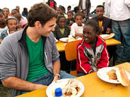 Federer in his initiative through the Roger Federer Foundation