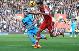 Rumour: Manchester United target Dejan Lovren as Nemanja Vidic's replacement