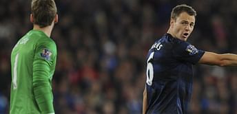 Jonny Evans out for another three weeks