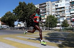Eliud Kipchoge and Abebech Afework emerge as winners in Rotterdam Marathon