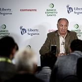Brazil coach Luiz Felipe Scolari allows sex at World Cup; bans the acrobatic type