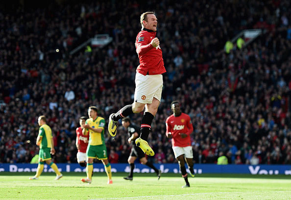 Manchester United striker Wayne Rooney gives Ryan Giggs his backing for full-time manager role