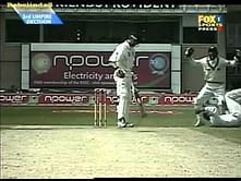 Video: Muttiah Muralitharan's luckiest Test wicket