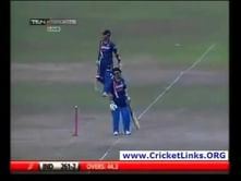 Sachin angry,screams badly at his runner