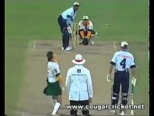 Video: Brian Lara dismissed by a female cricketer