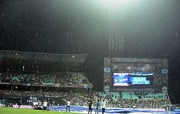 Heavy rain in Kolkata threatens IPL 7 Qualifier between KXIP and KKR