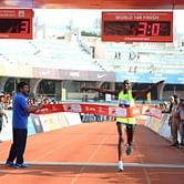 Kenyans Geoffrey and Lucy set course records under trying conditions at TCS World 10K