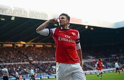 Does Olivier Giroud deserve a new deal at Arsenal?