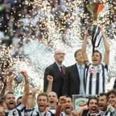 Antonio Conte and Juventus players go mental celebrating their Serie A win