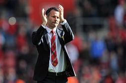 Ryan Giggs announces retirement from professional football; writes an open letter to the fans