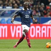 Porto defender Eliaquim Mangala picks Chelsea over Manchester City
