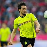 Rumour: Manchester United eyeing Mats Hummels and Martins Indi to replace veterans