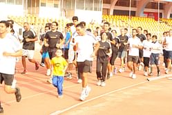 Virat Kohli boosts Bangalore runners